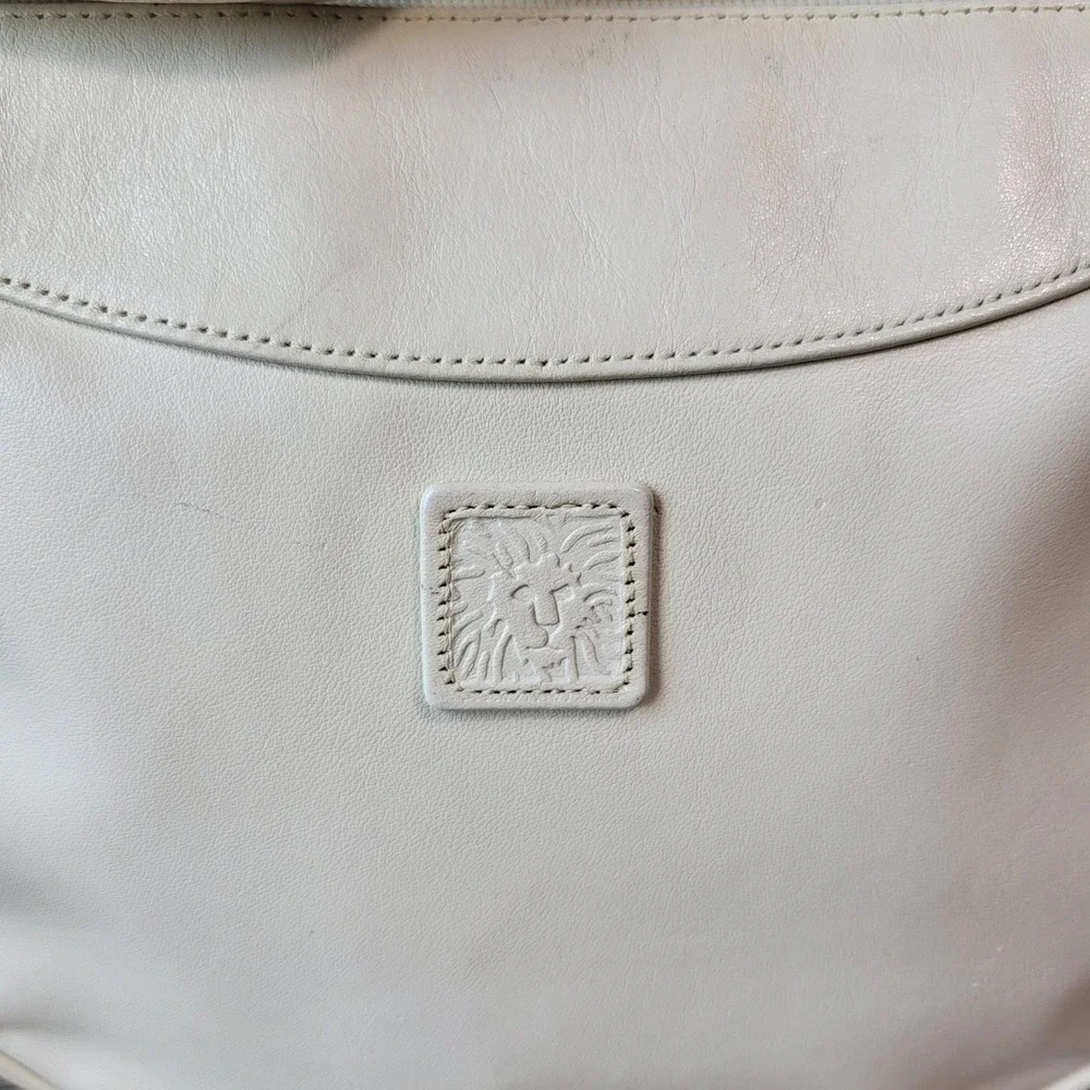 Anne Klein by Calderon Vintage Cream Leather Crossbody Bag Gold Lion Logo